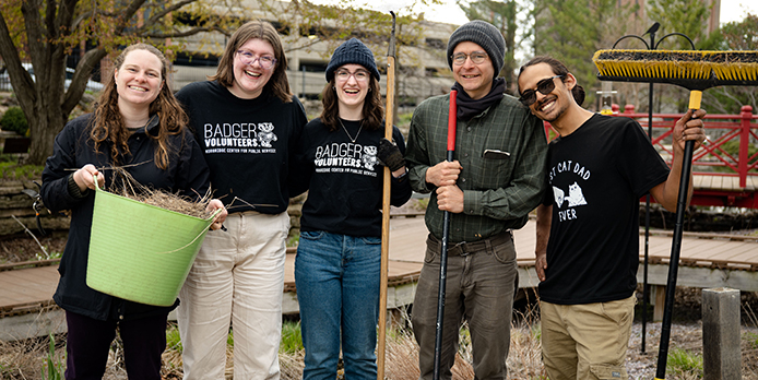Badger Volunteers at Allen Centennial Garden.